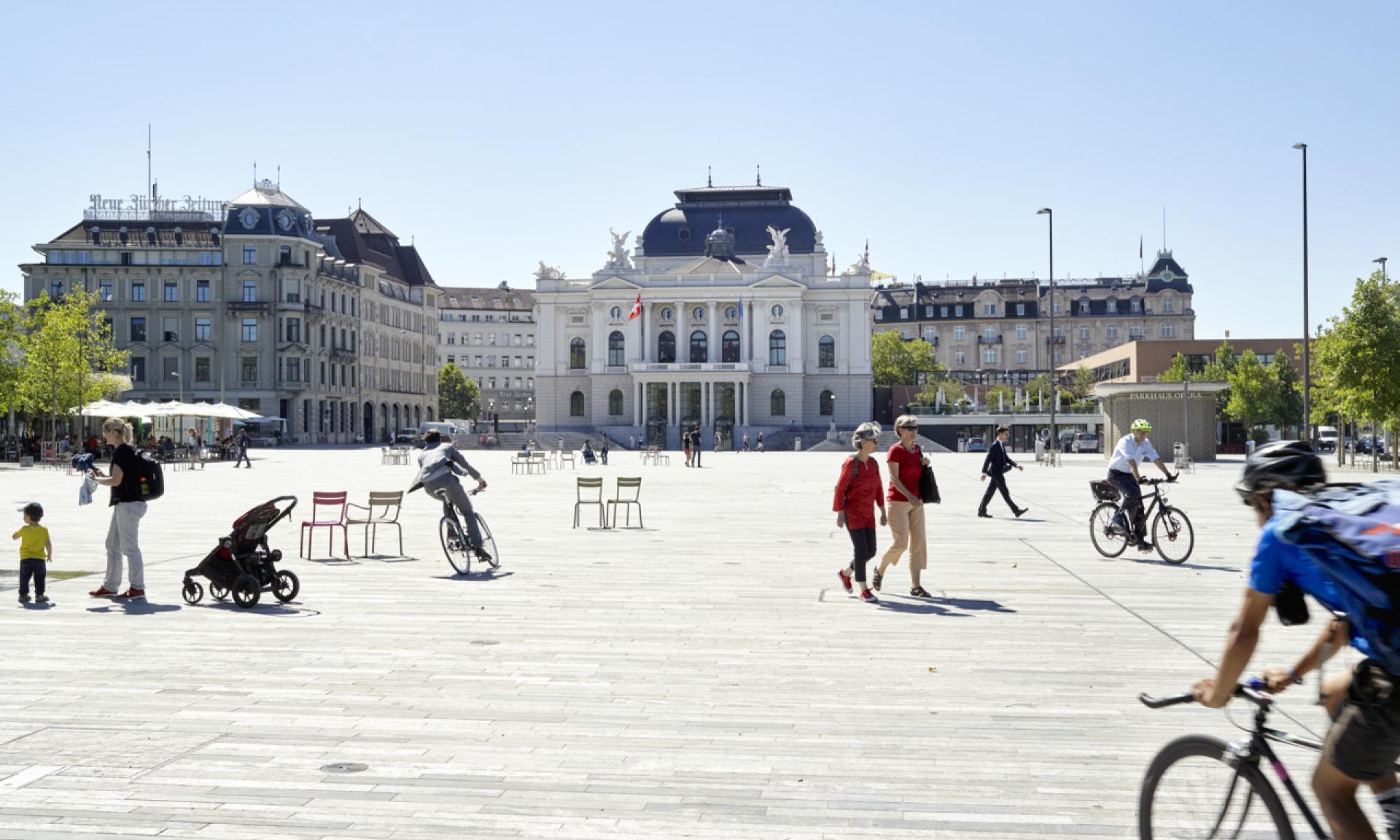 Sechseläutenplatz