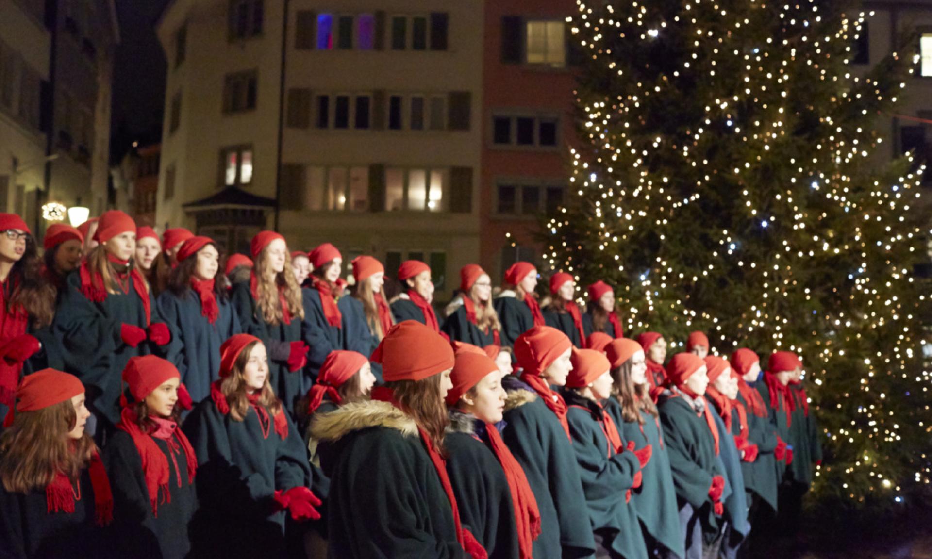 The singing Christmas Tree