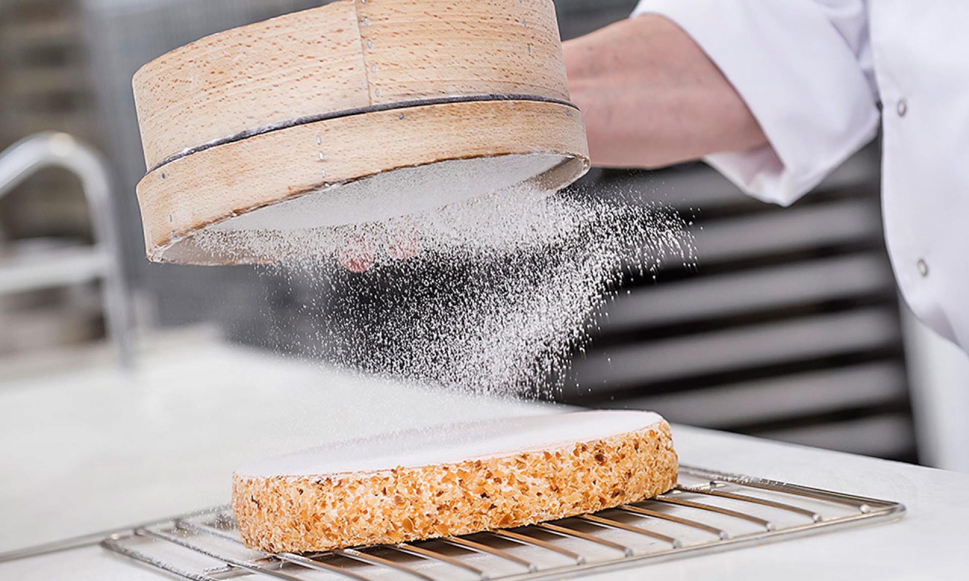 Visita guidata dedicata alla torta al Kirsch a Zugo