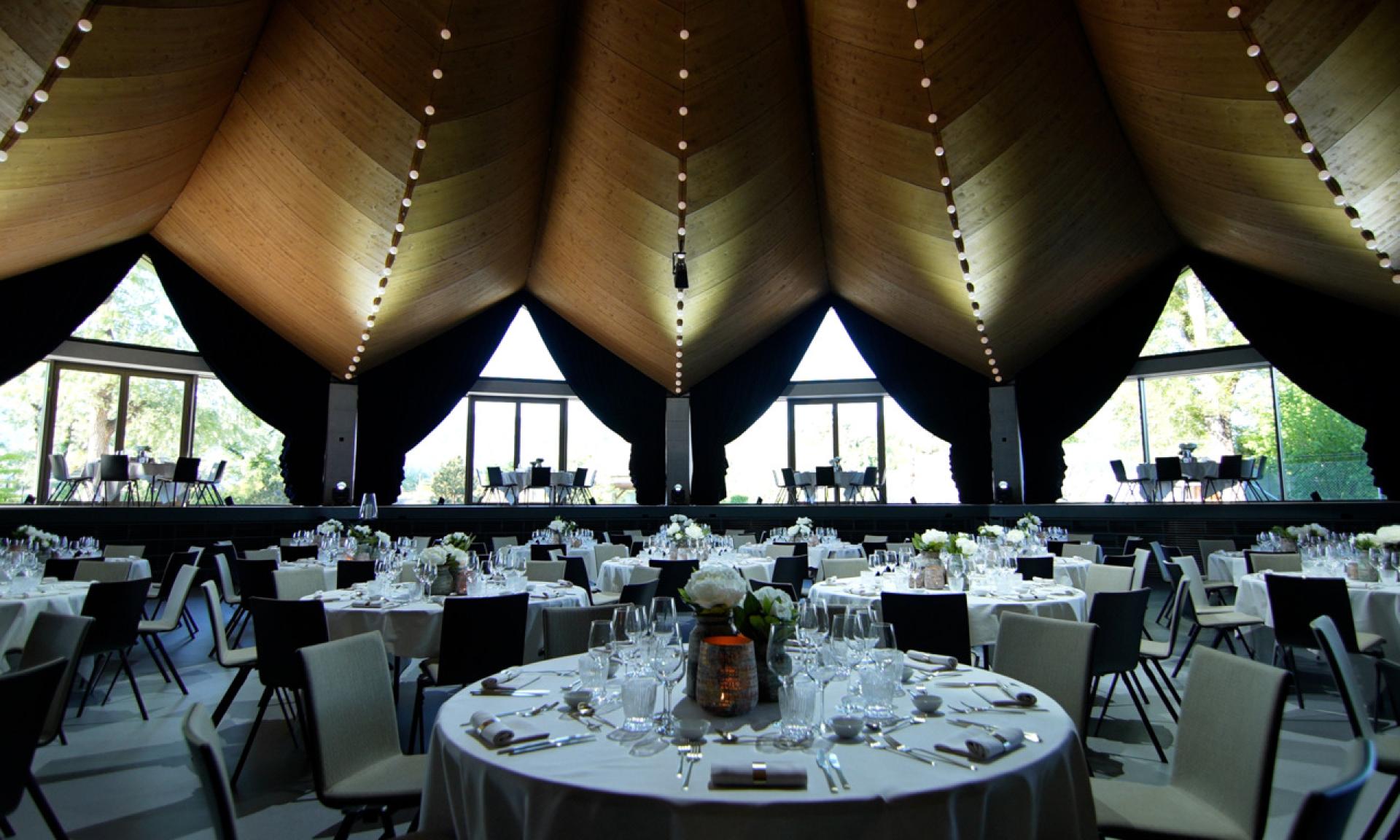 Venue, Knies Zauberhut, Rapperswil
