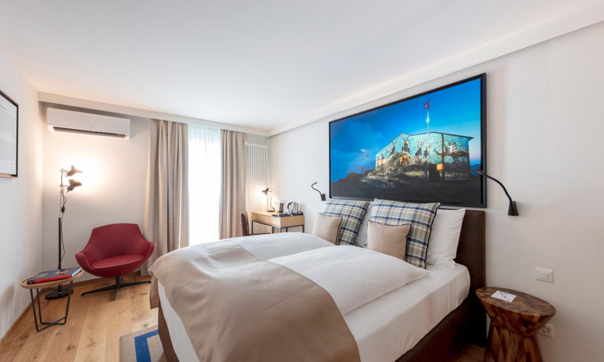 Alpine Rooms by Leoneck