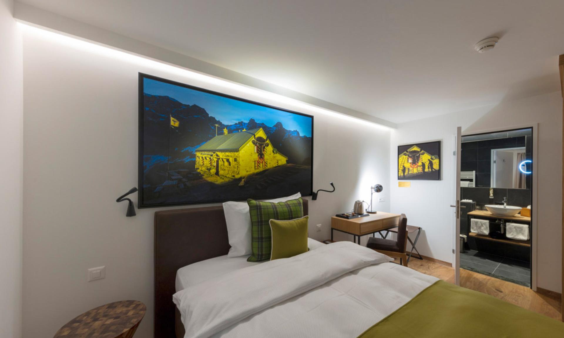 Alpine Rooms by Leoneck
