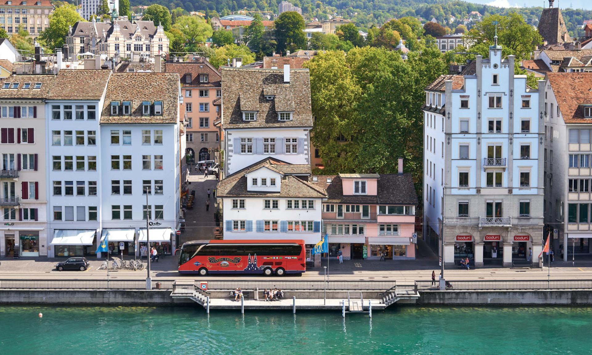 Meier Tours, Reisebus