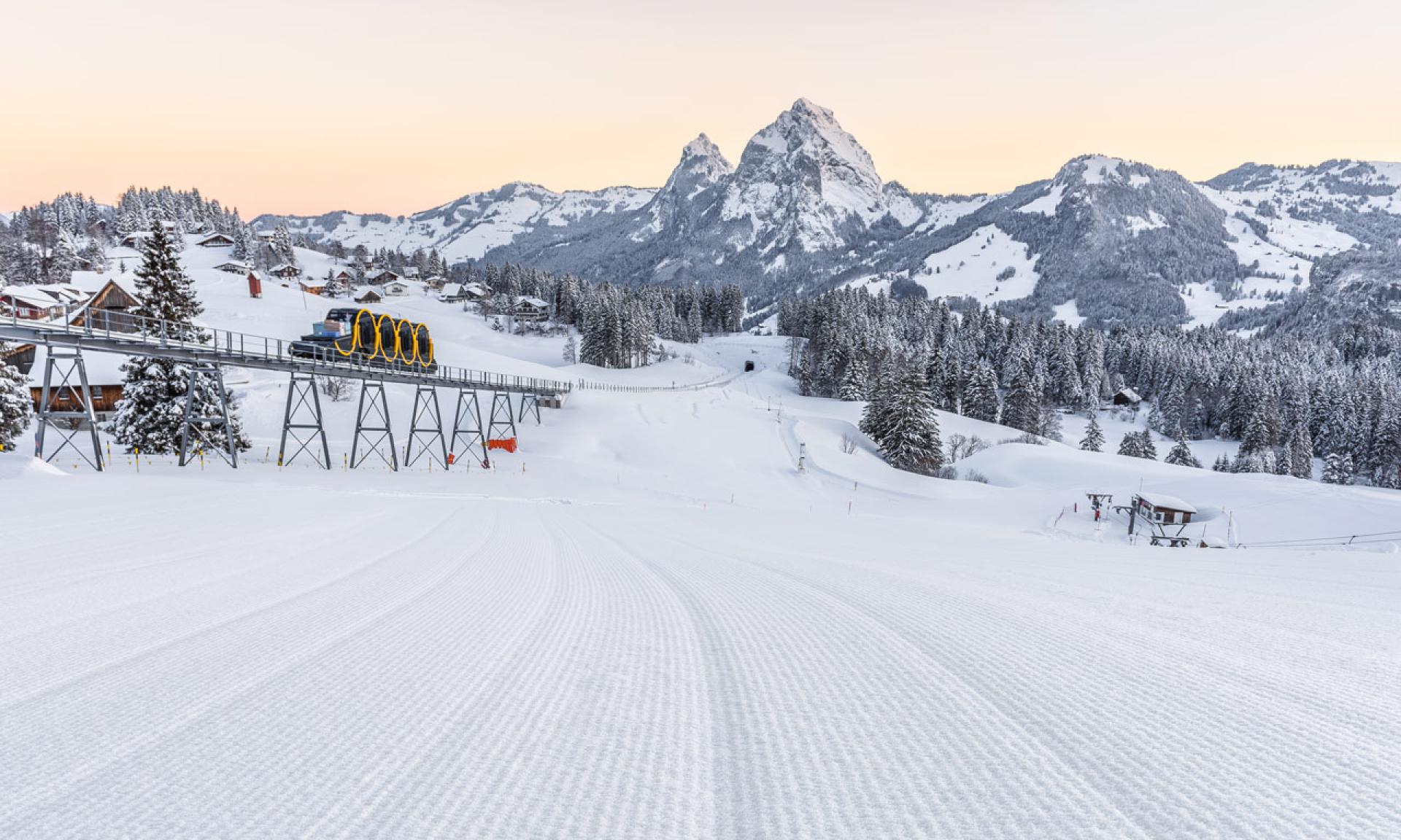 Stoos, funiculaire Mythen