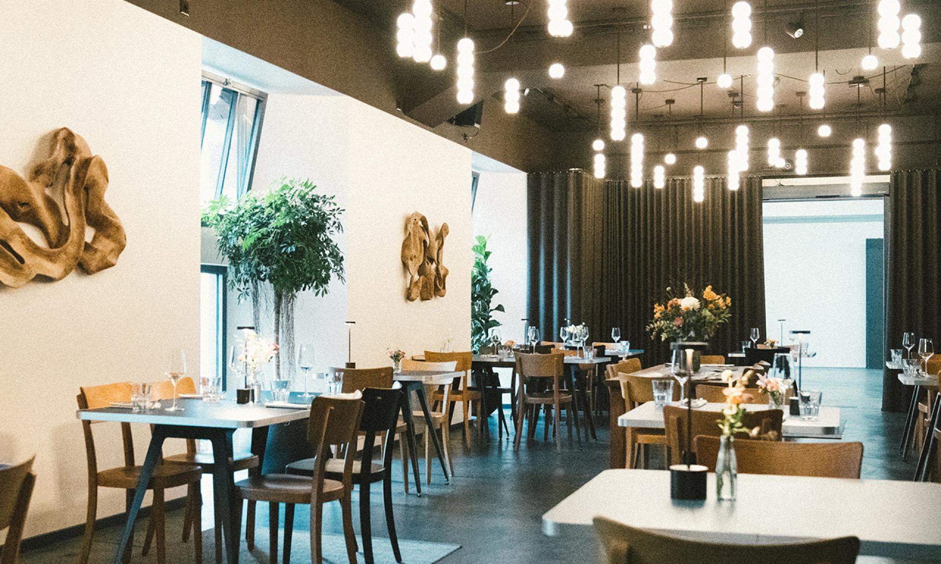 LOI Bistro
