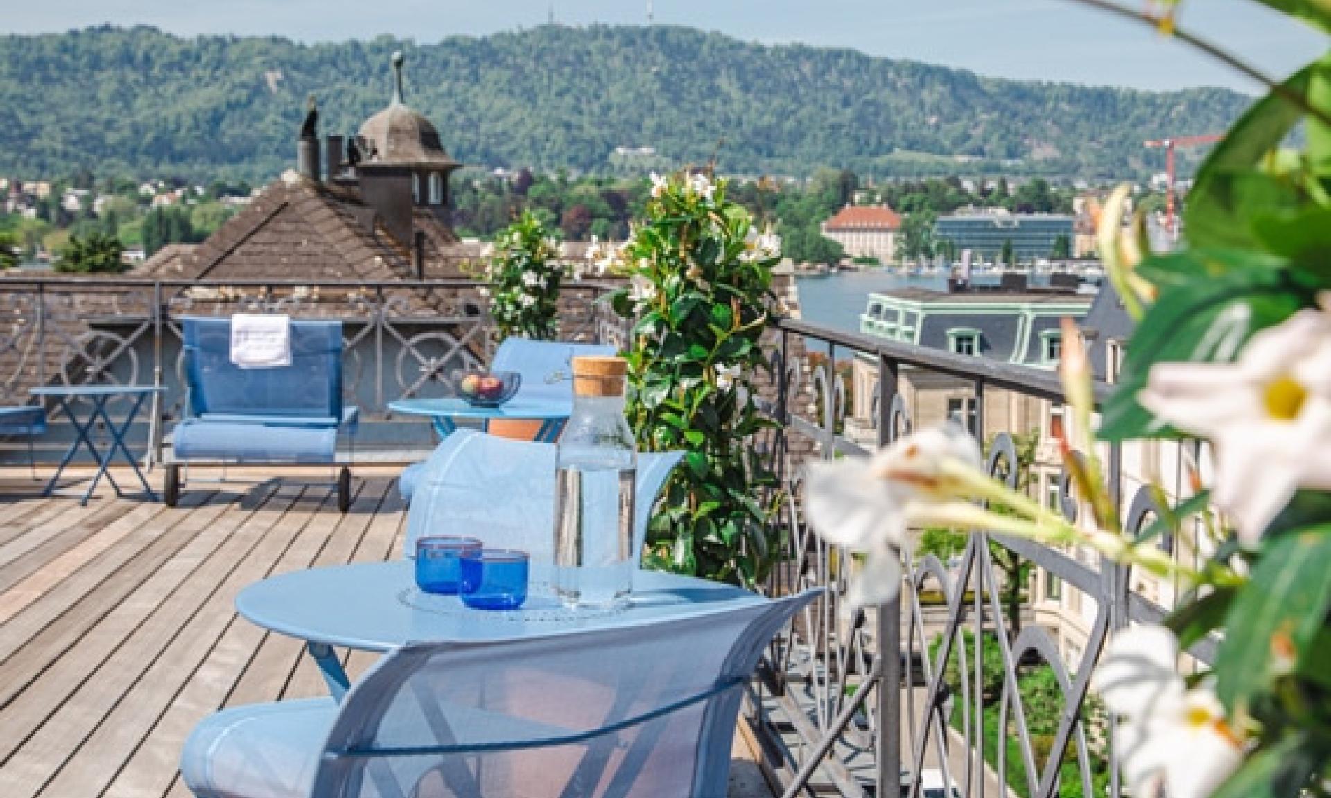 Venue, Alma Hotel