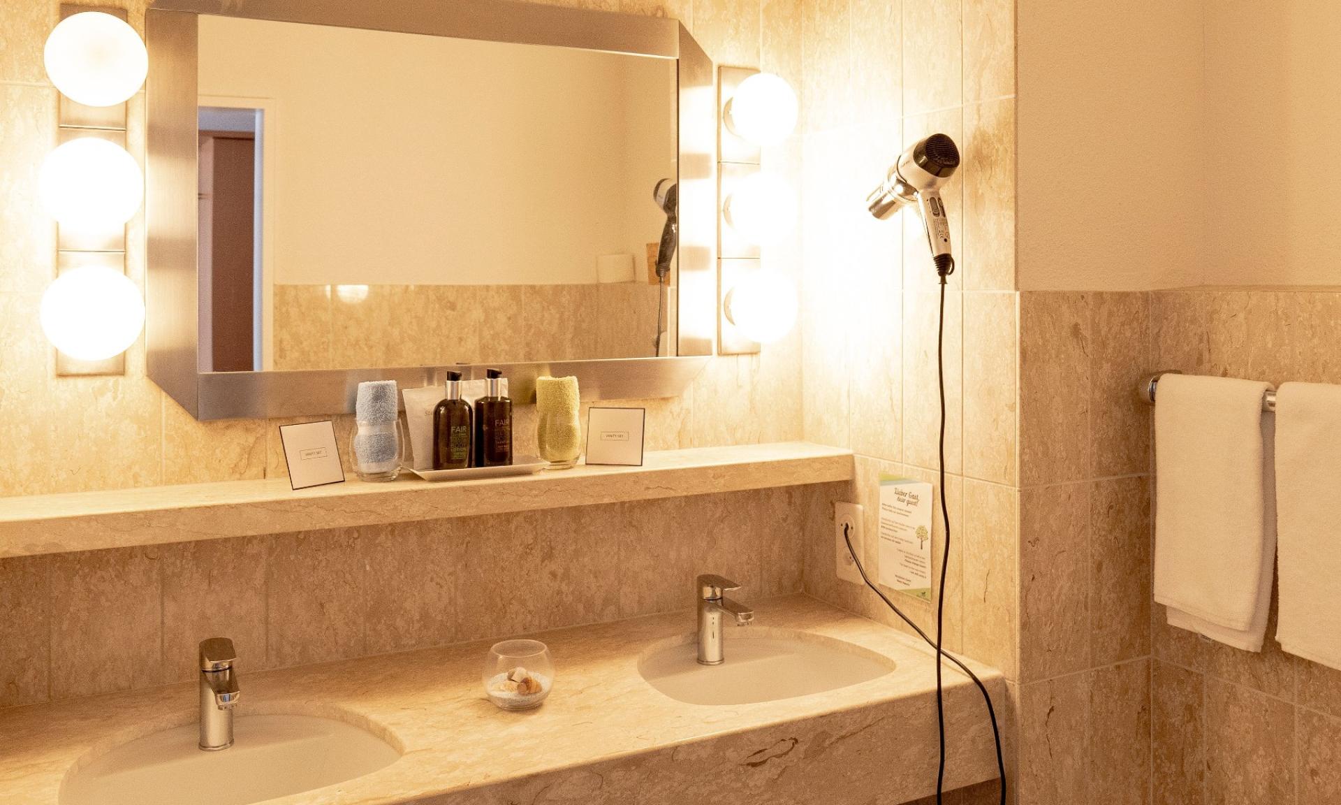 Badezimmer im Hotel Rössli