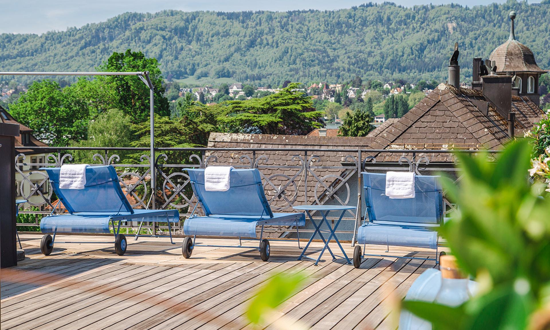Alma Hotel