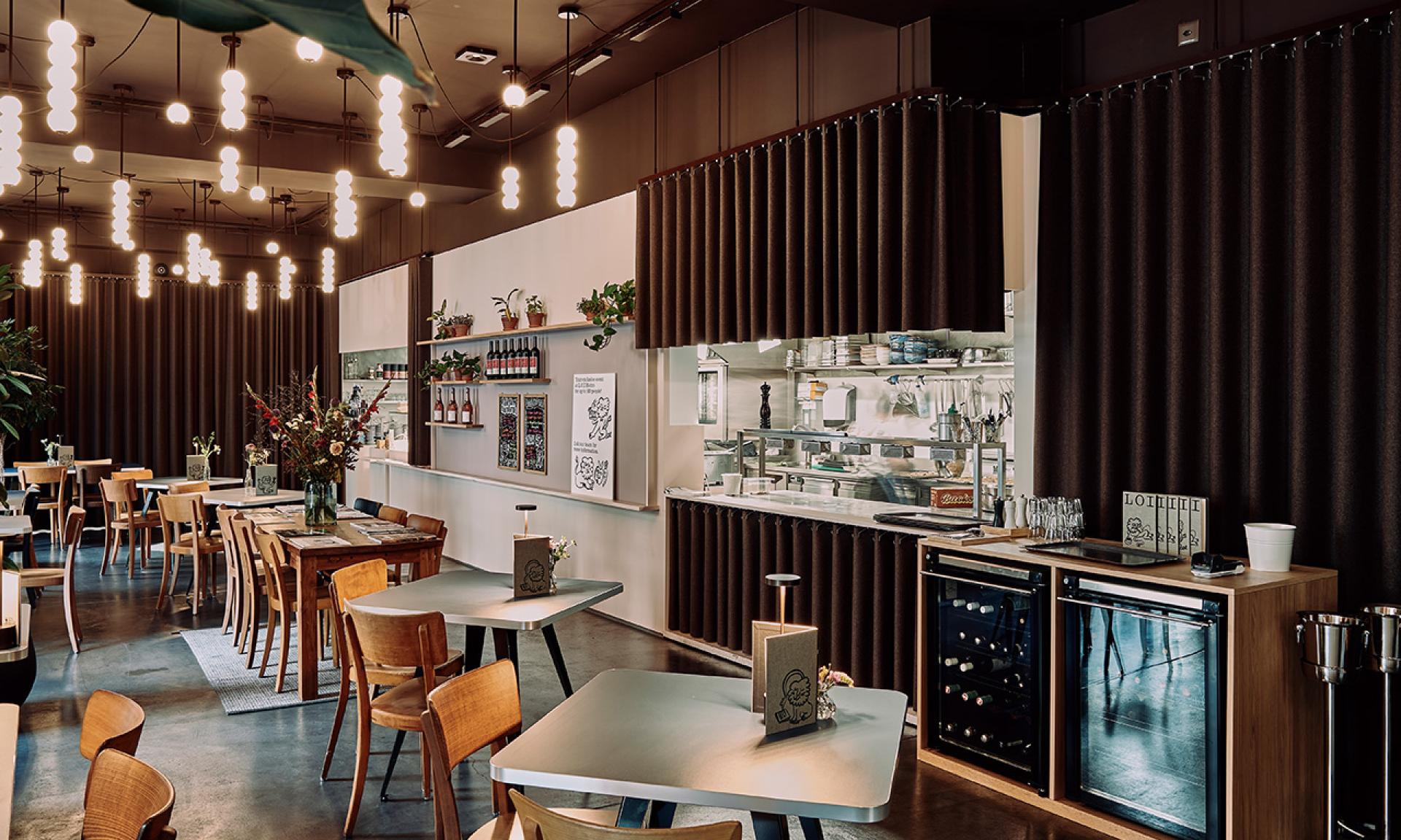 LOI Bistro