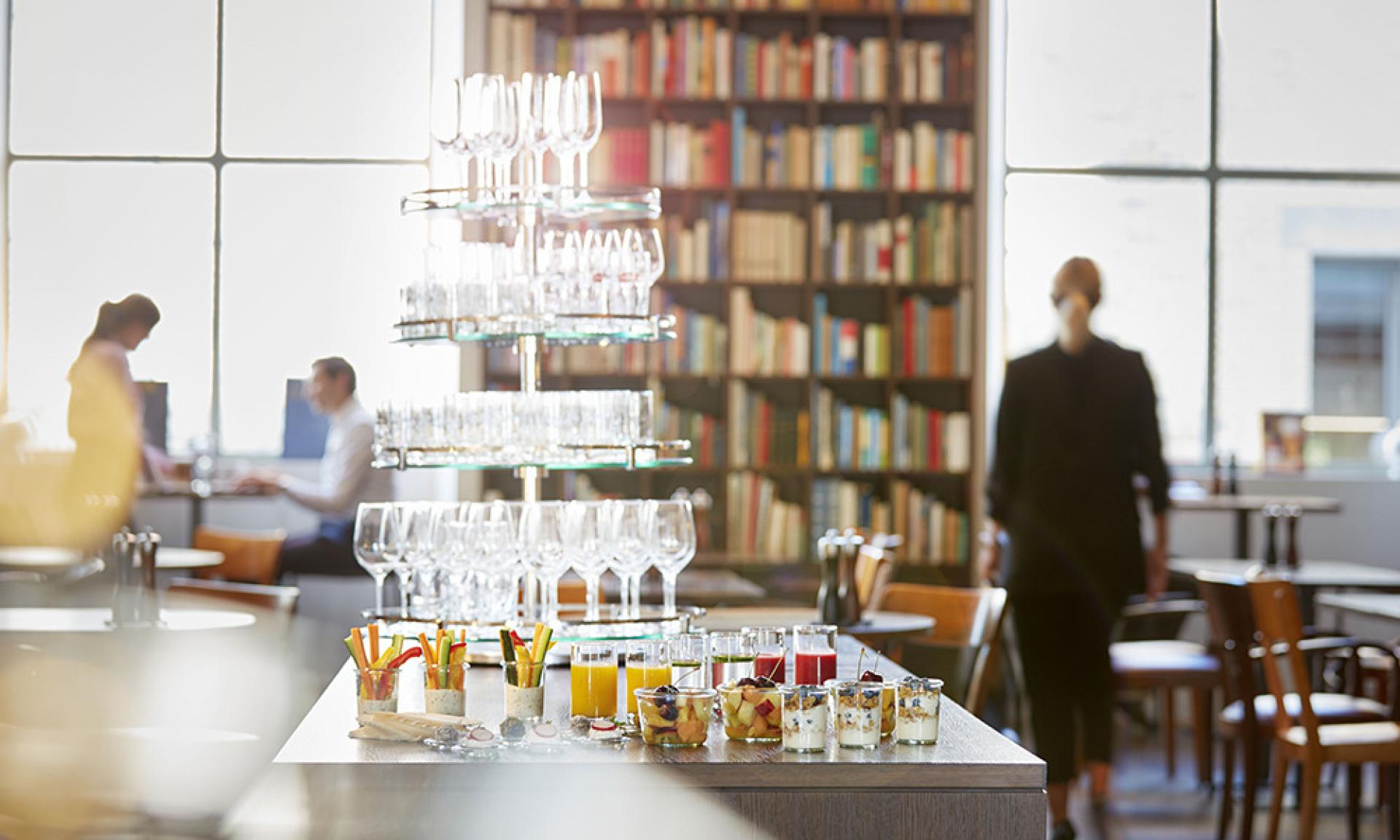 B2 Hotel, Library