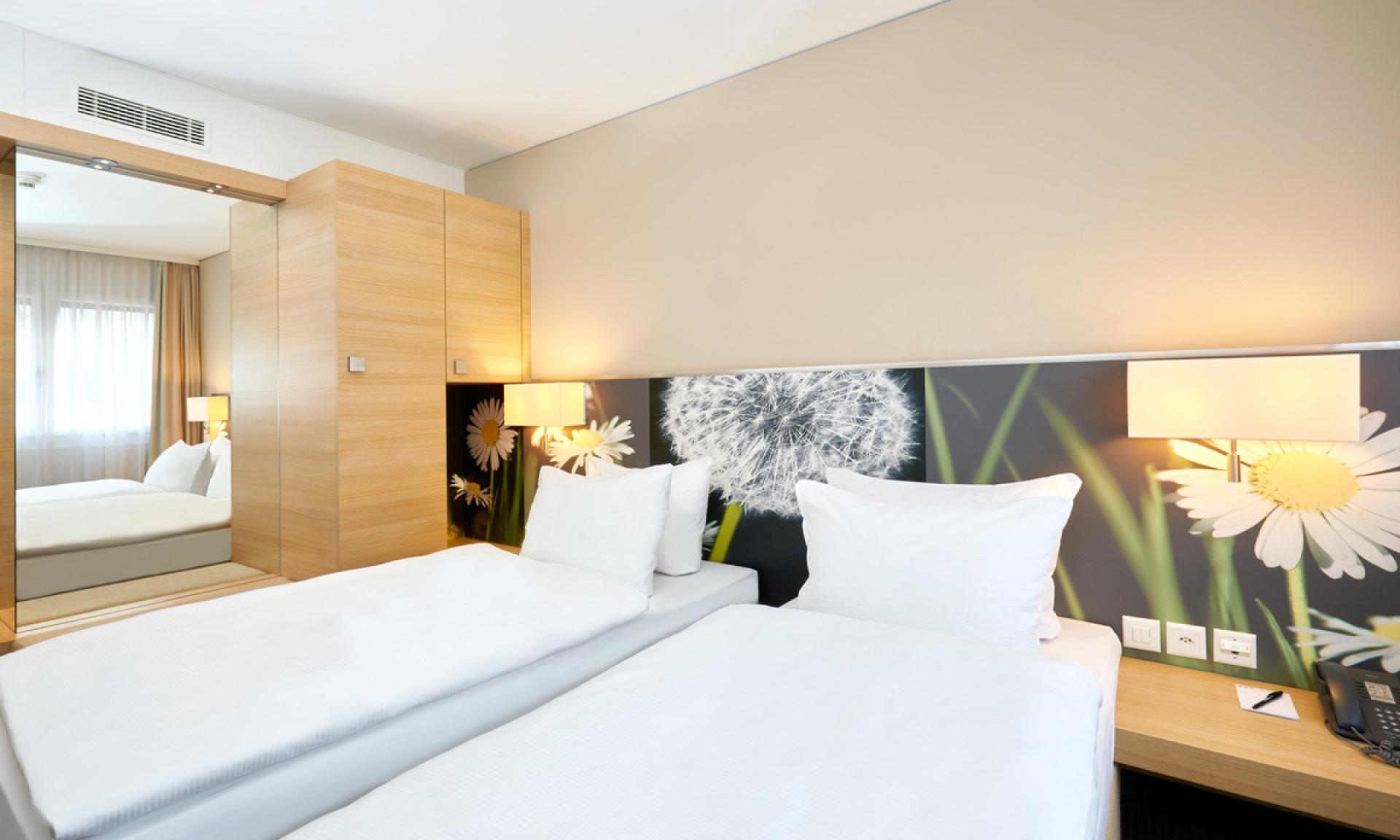 H+ Hotel, Zürich