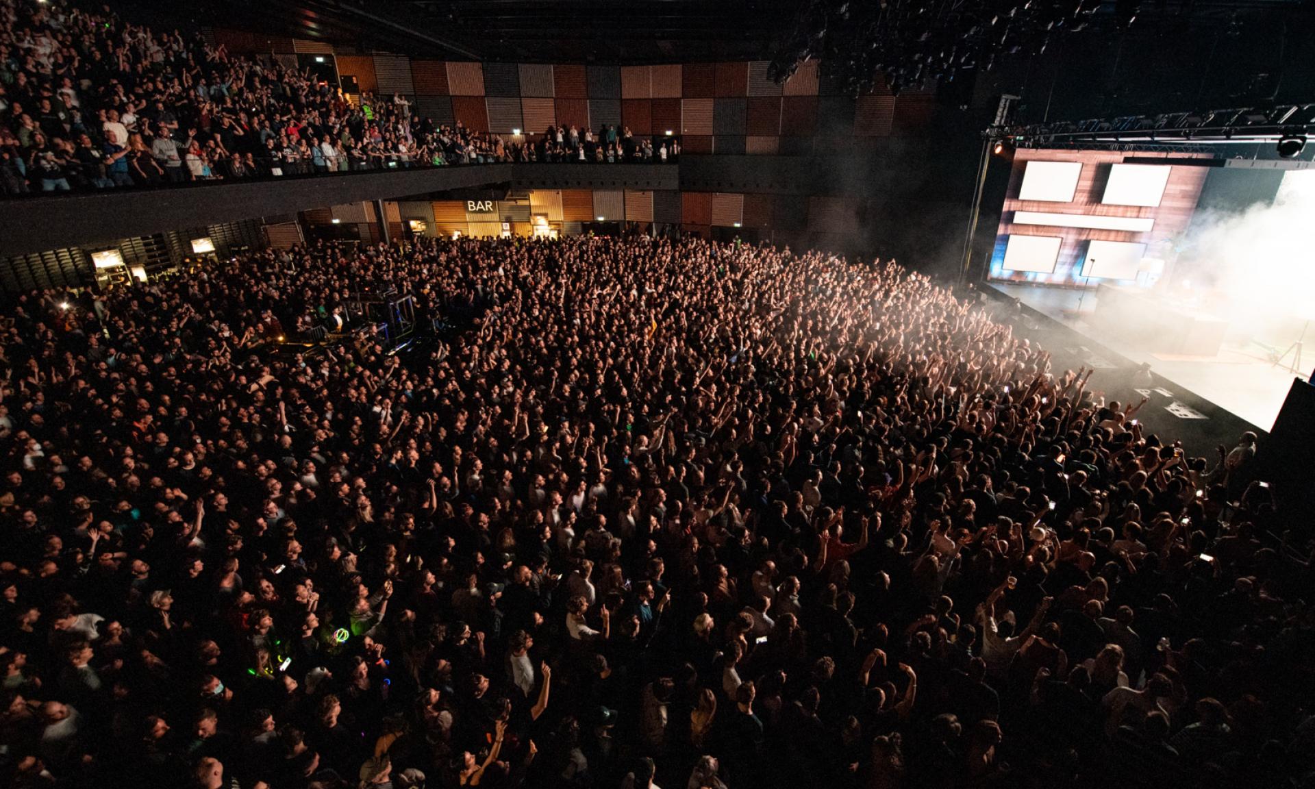 Zurich, The Hall
