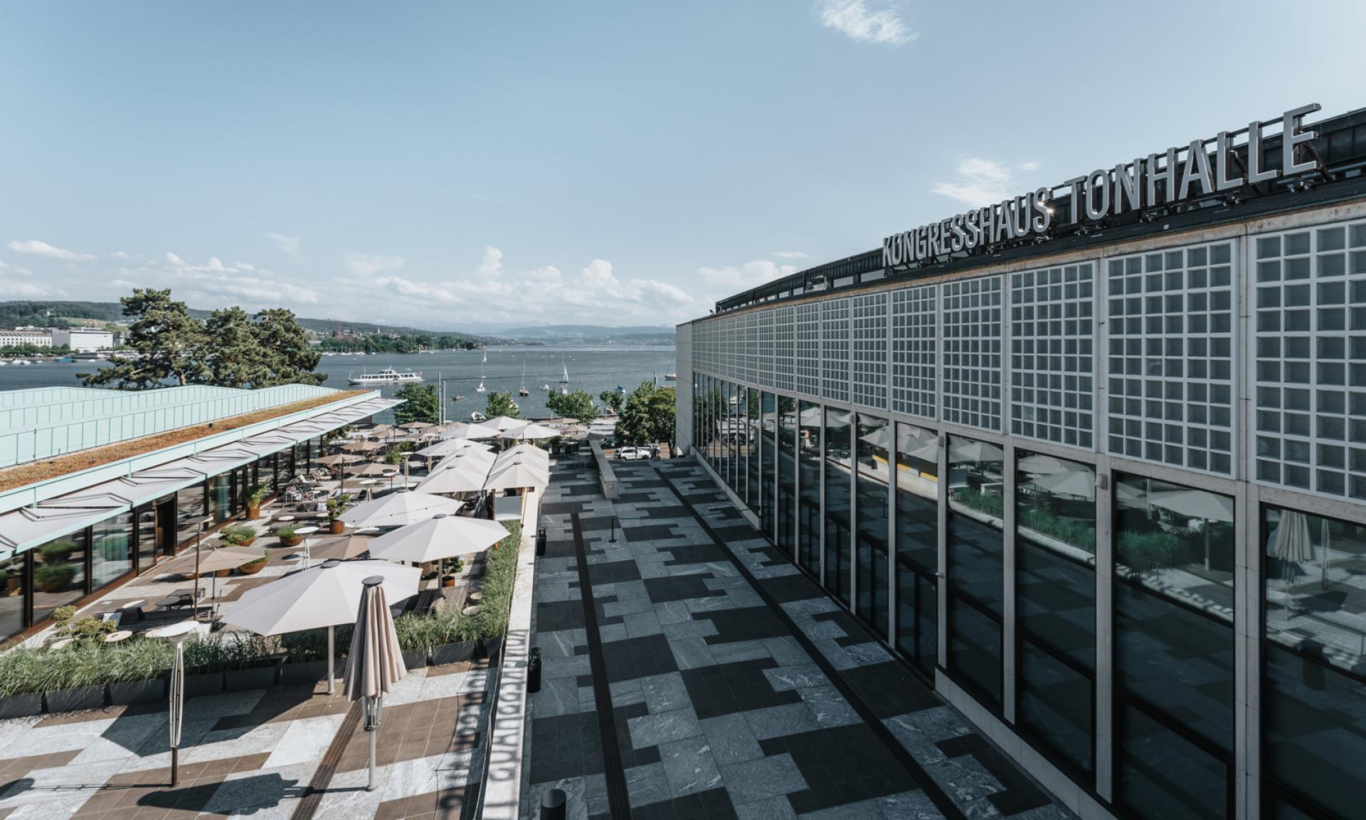 LUX Restaurant