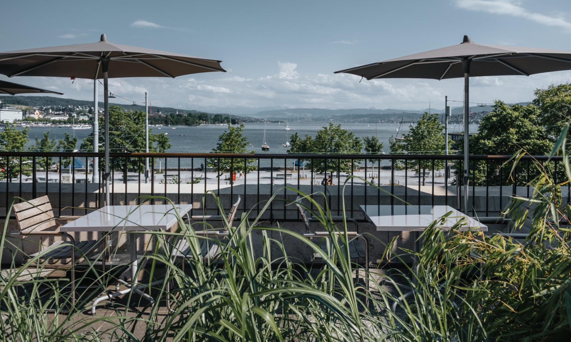 LUX Restaurant