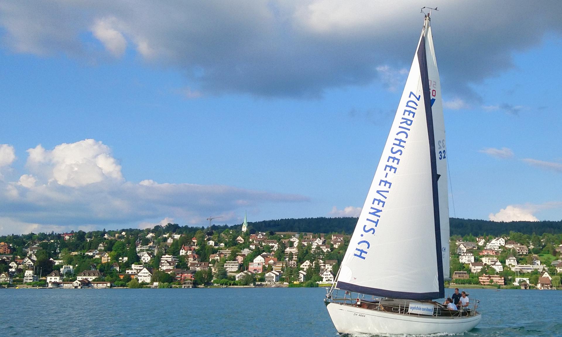 Upwind Sailing Zürichsee