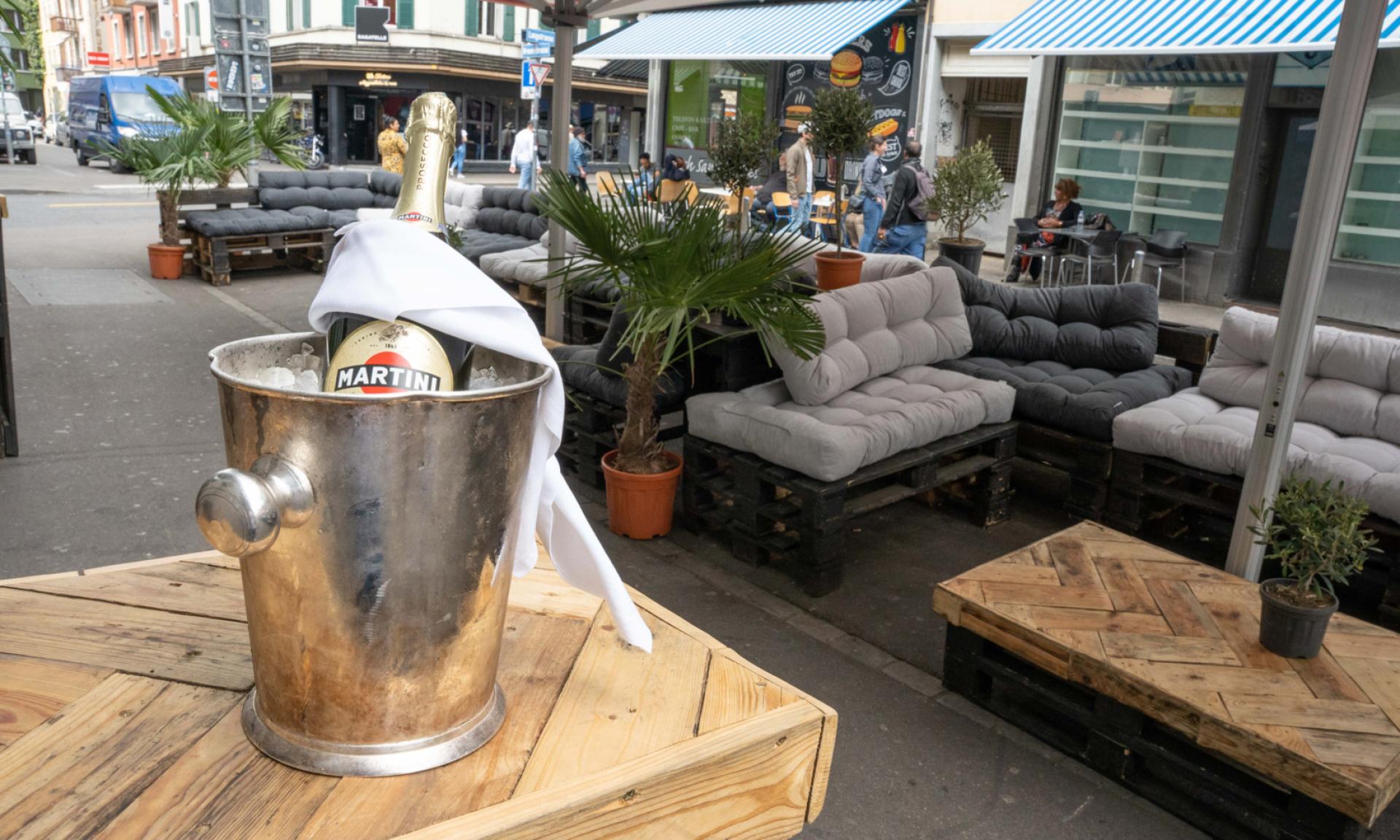 Eventhaus Langstrasse, Terrasse