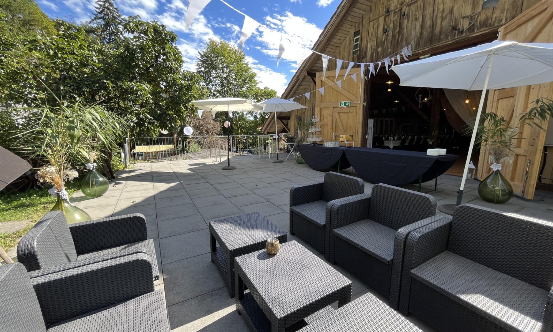 Synergy Village, Venue
