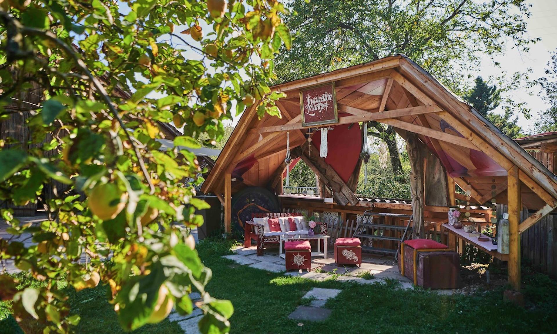 Synergy Village, Venue