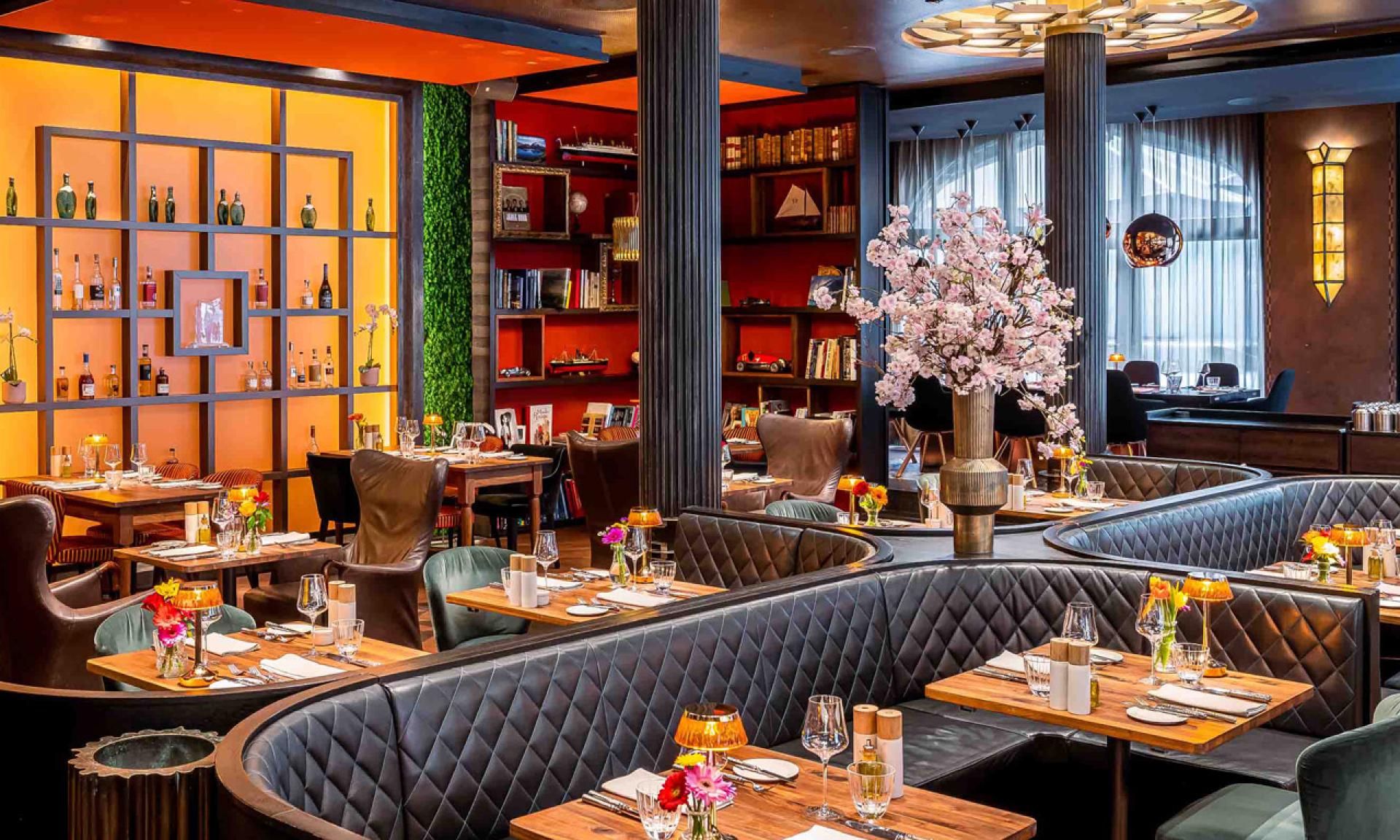 Carlton Restaurant & Bar