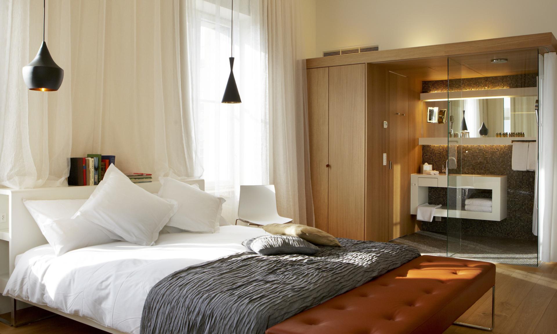 B2 Hotel - Hotelzimmer