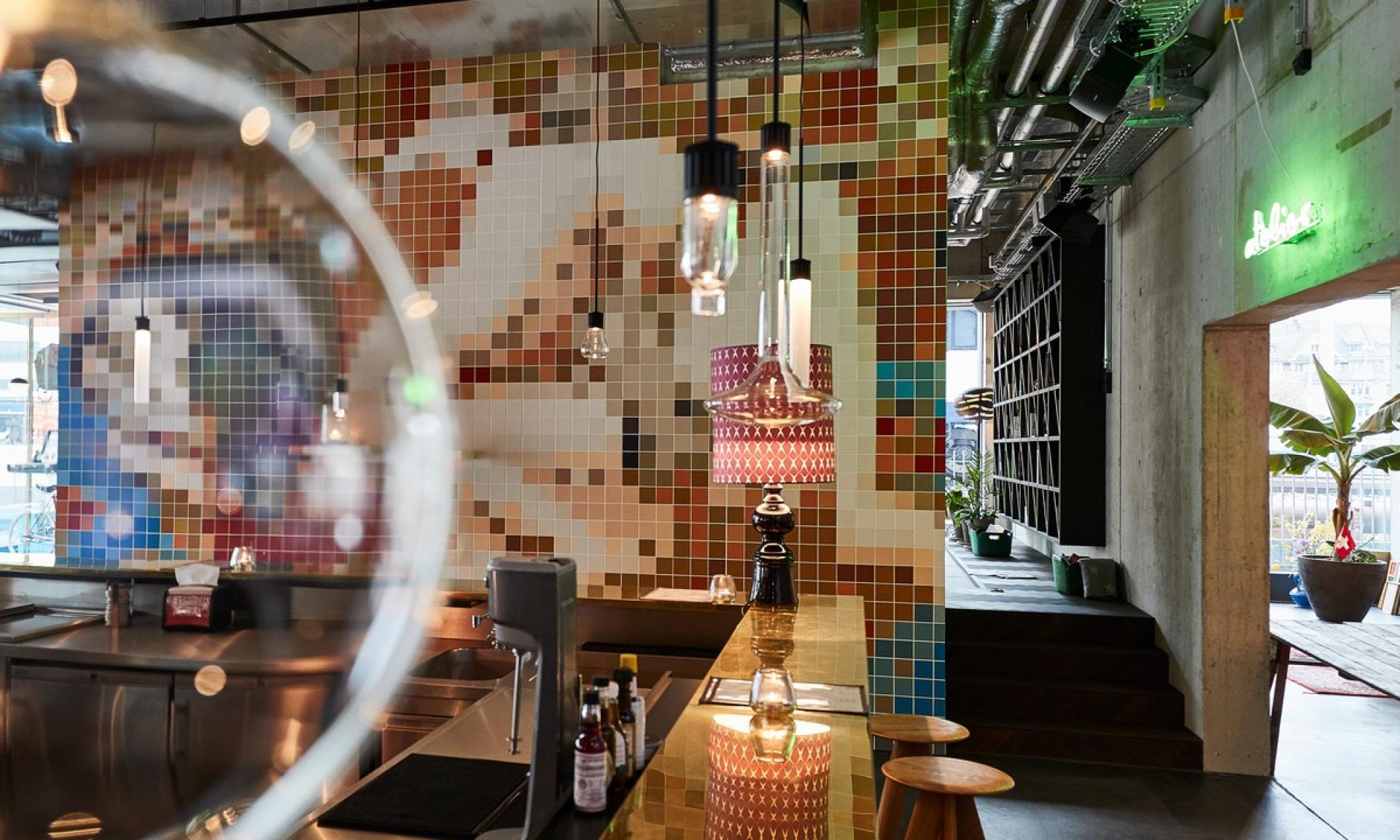 Cinchona Bar