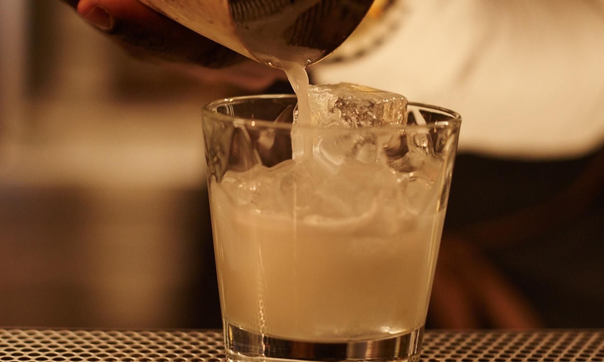 Die beliebte Anlaufstelle für Kaffee- und Cocktail-Liebhaber 