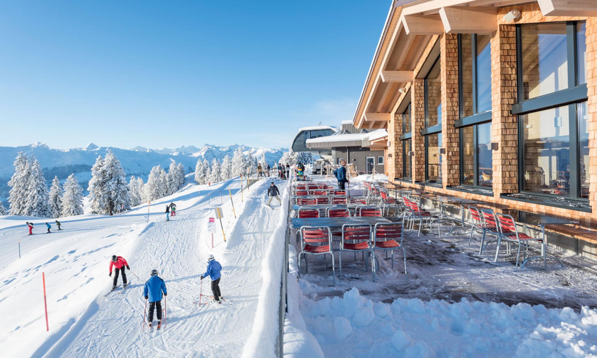 Magia invernale accompagnata da natura e sport