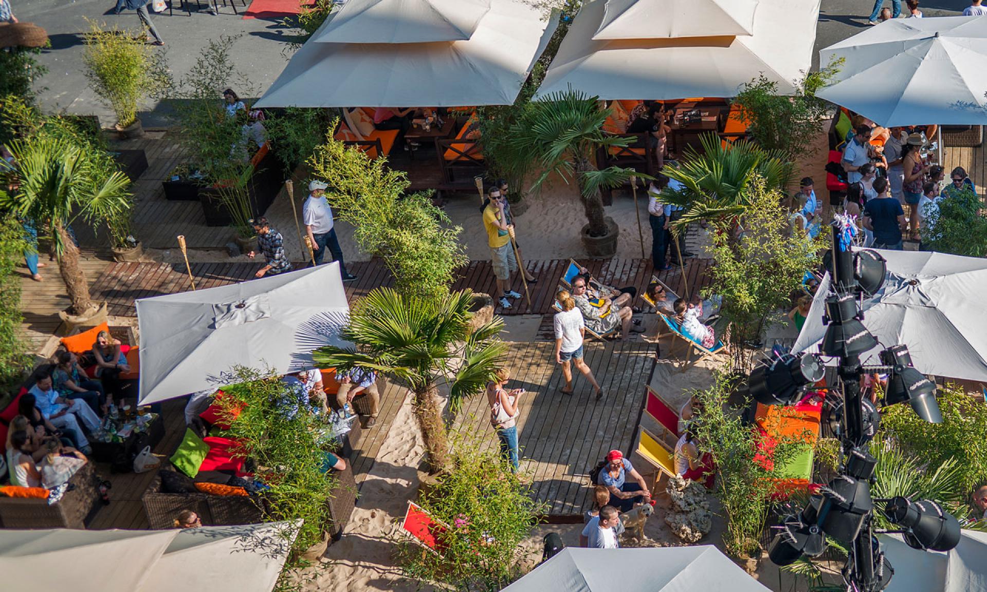 Zurich shopping mall Sihlcity, summer lounge