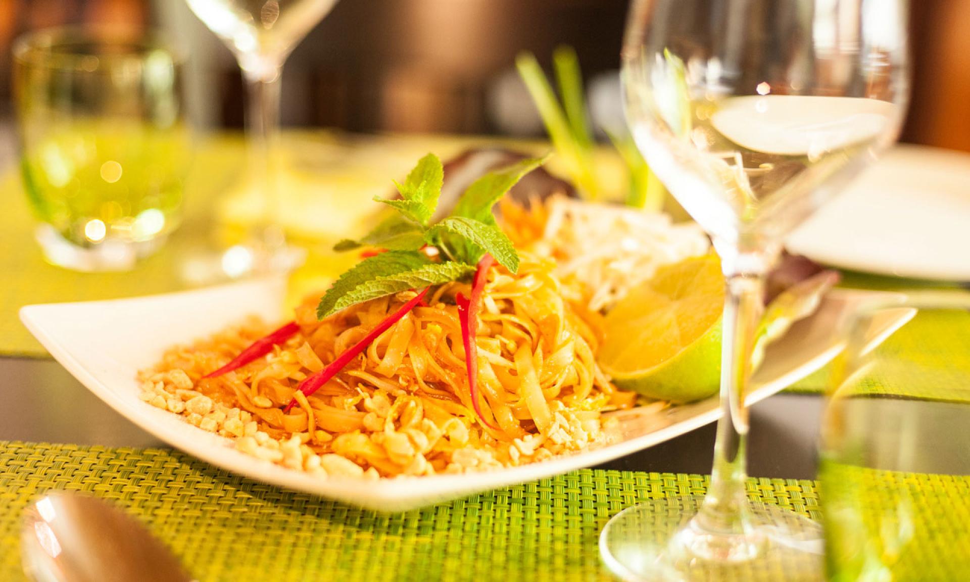 Zurich Thai Restaurant, Vee's Bistro