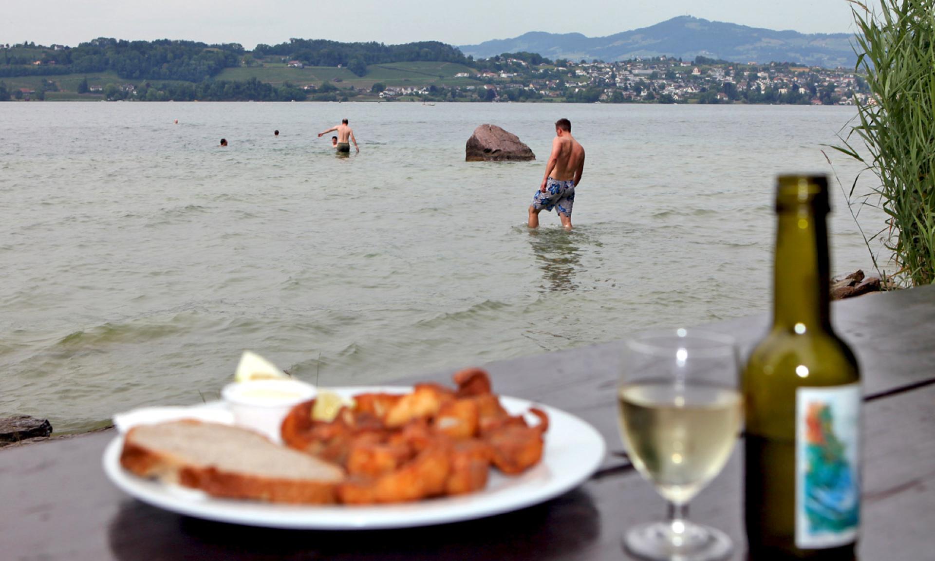 L'isola di Lützelau, "Fischknusperli" (bastoncini croccanti di pesce)