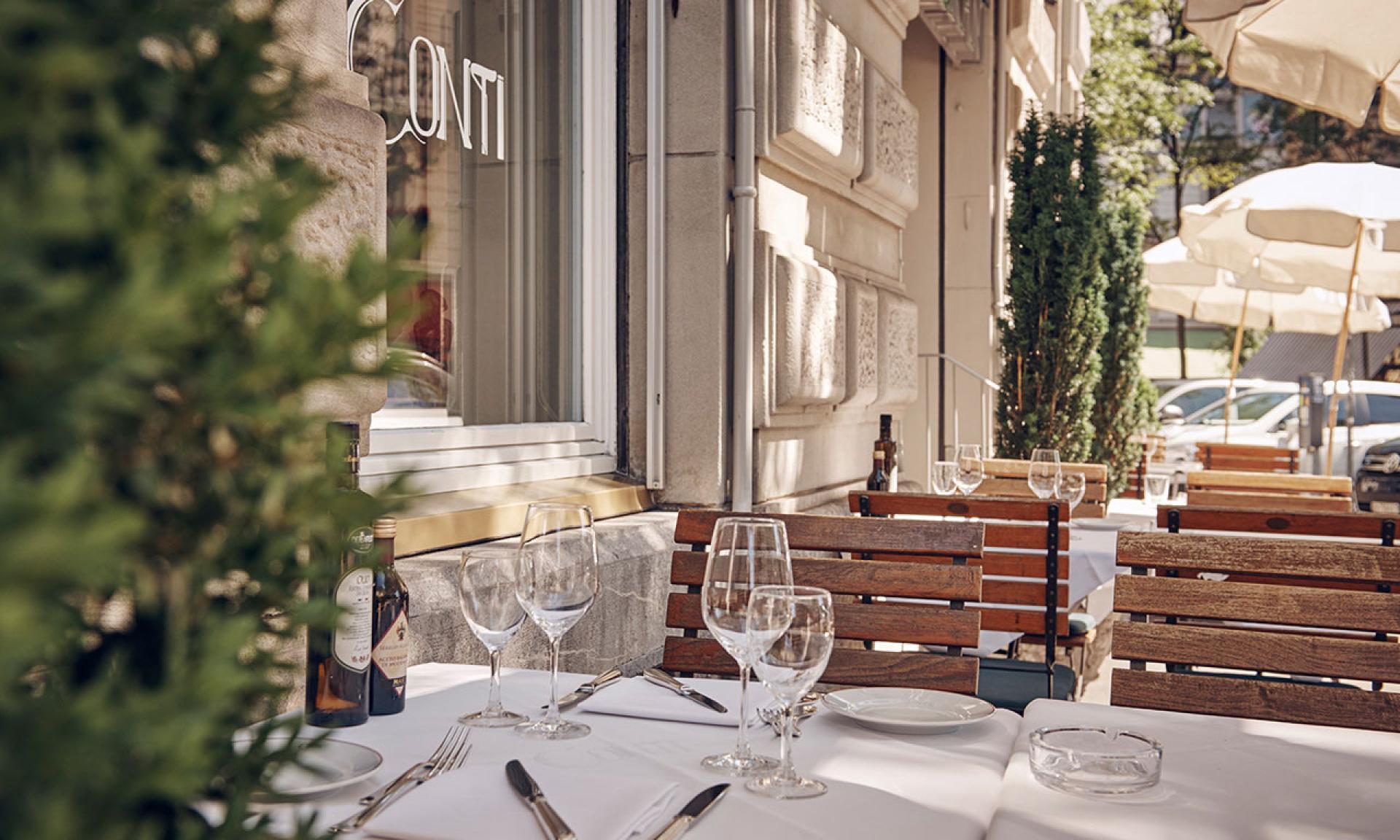 Zürich Restaurant, Conti