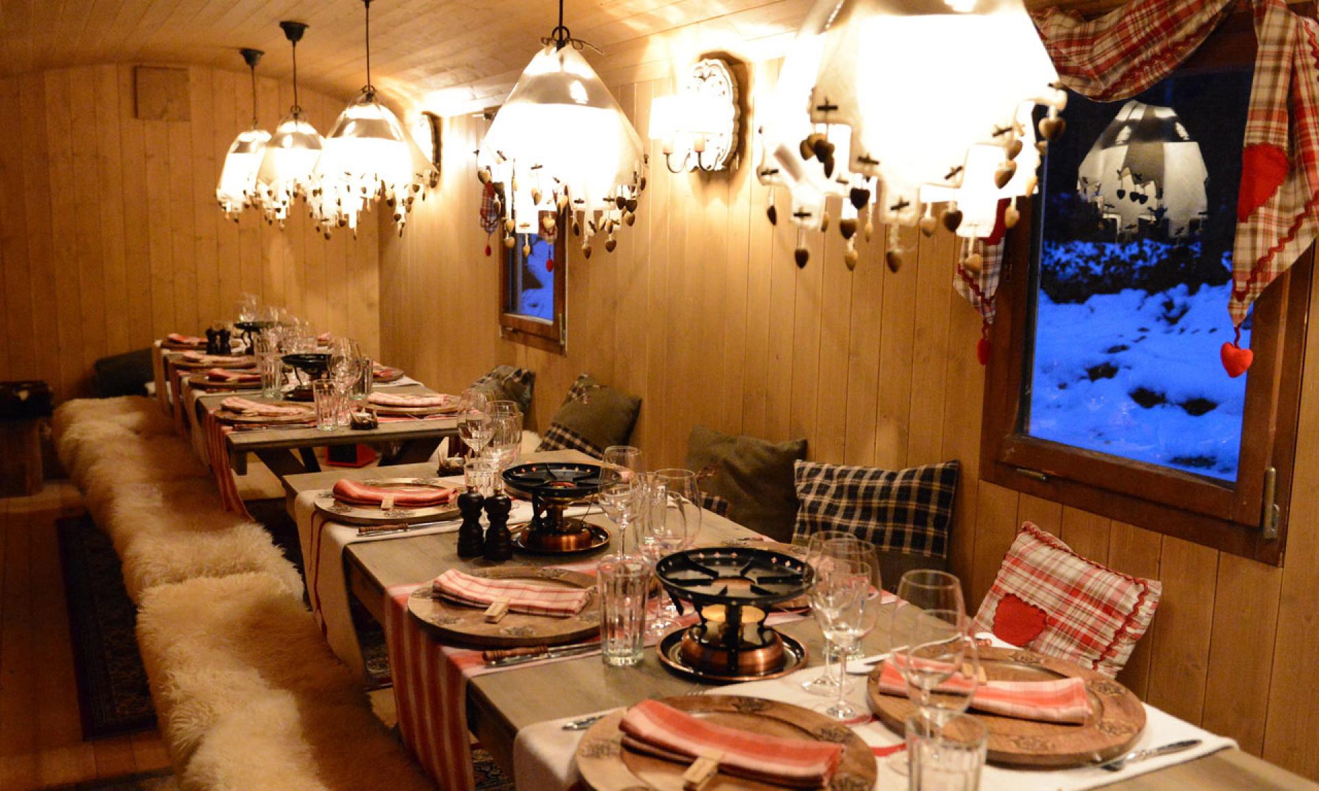 Zurich Restaurant, Wirtschaft Degenried