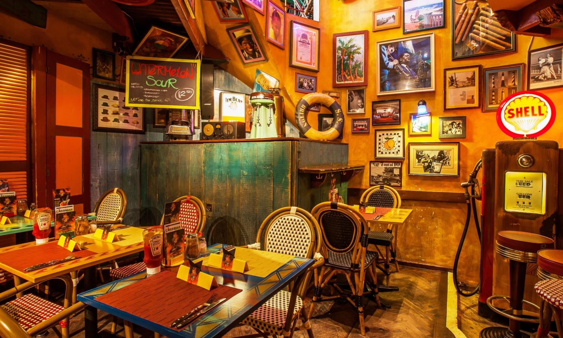 Papa Joe’s Restaurant & Bar