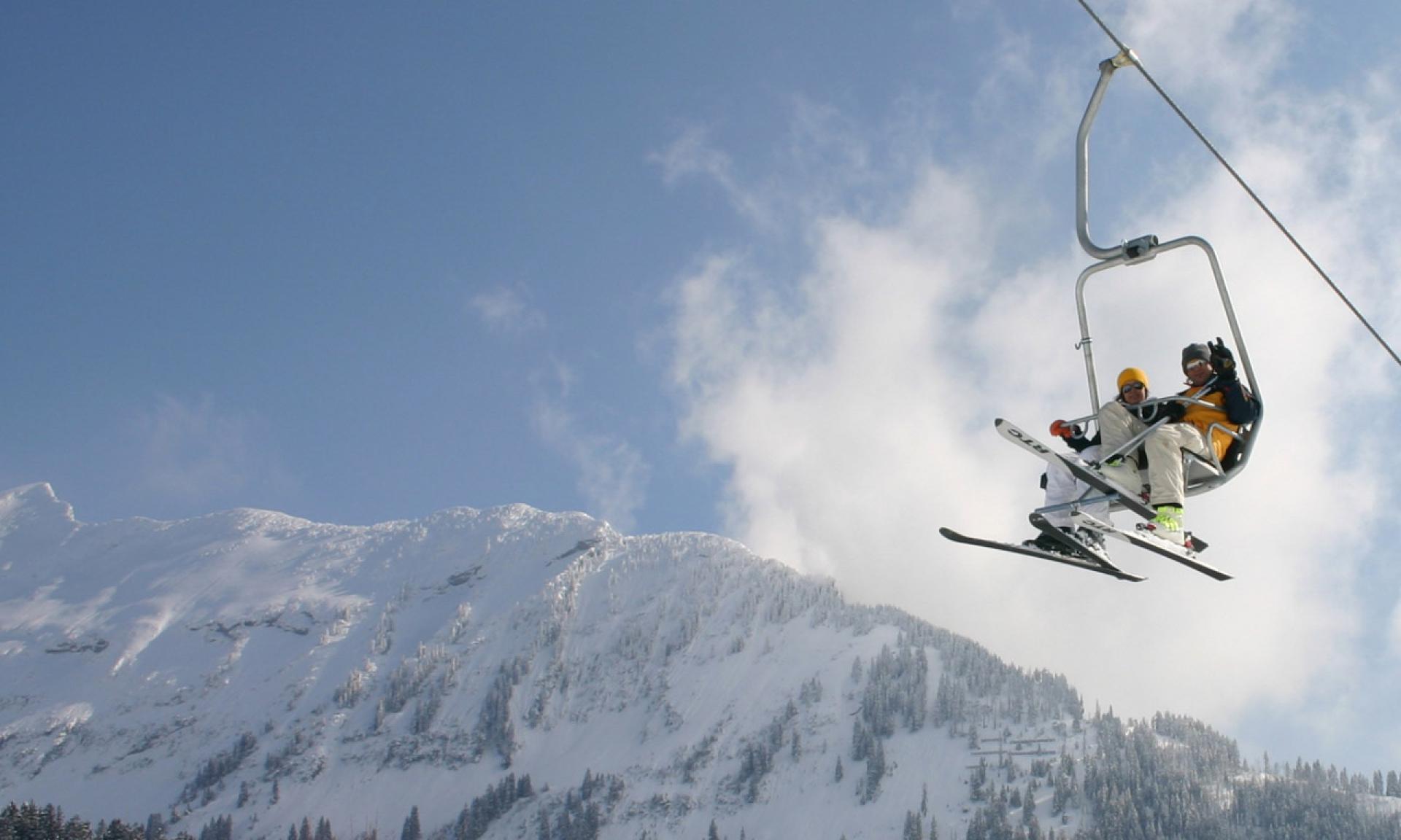 Sci e snowboard ad Amden