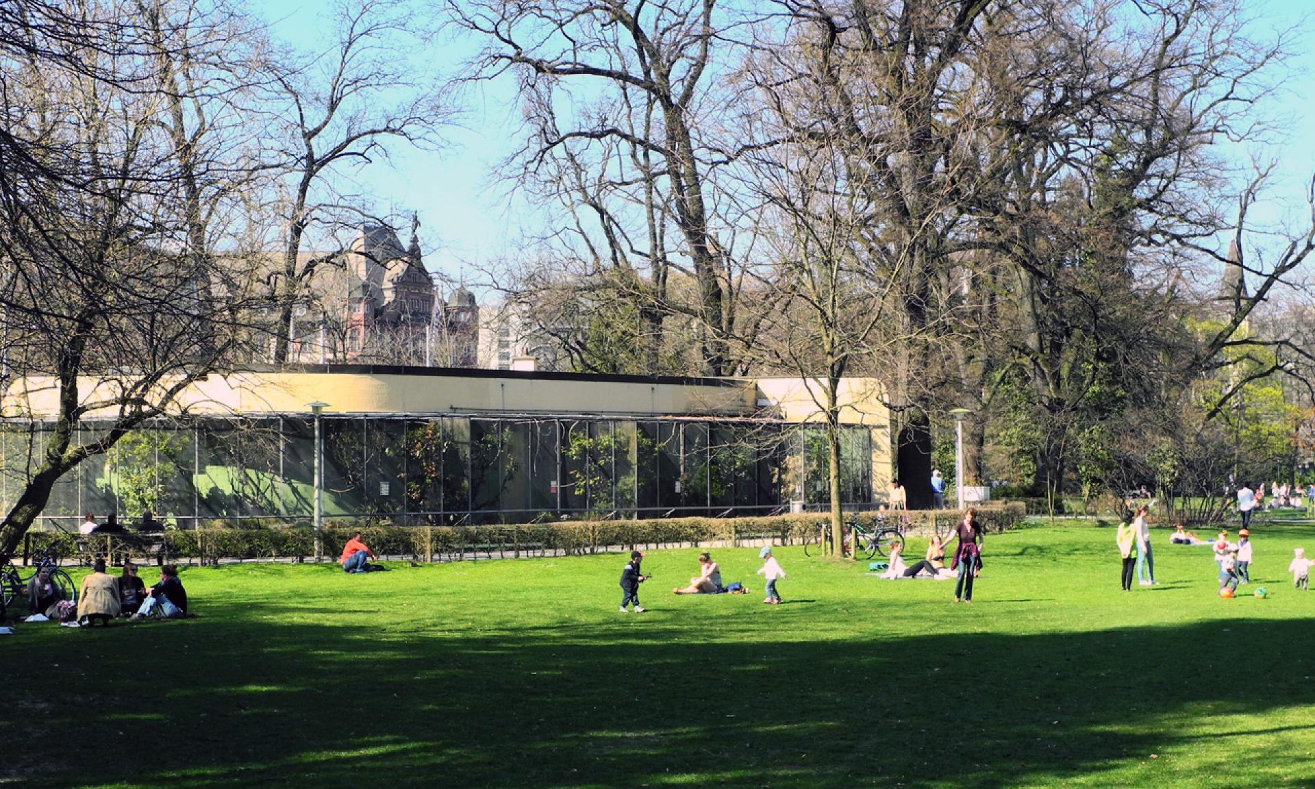 Zurich Aviary and Bird Sanctuary