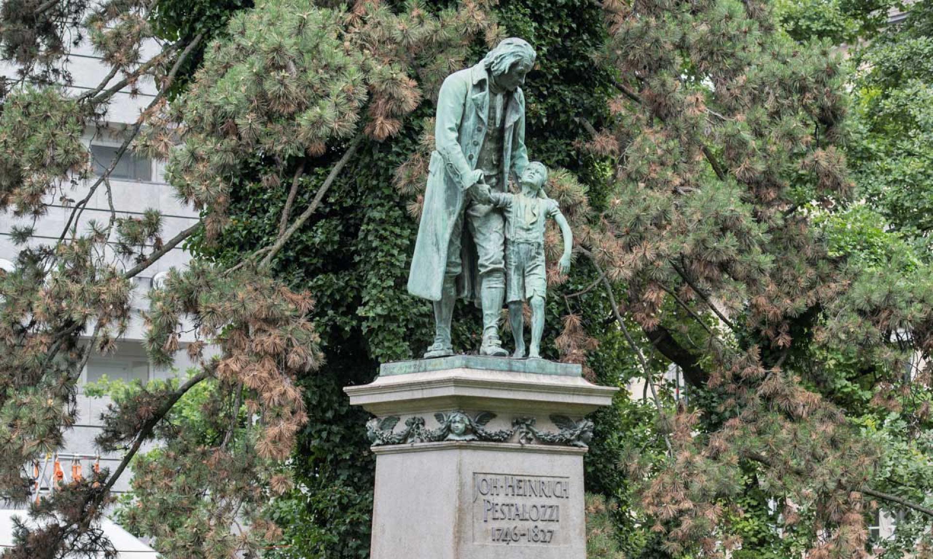 Johann Heinrich Pestalozzi-Denkmal in Zürich