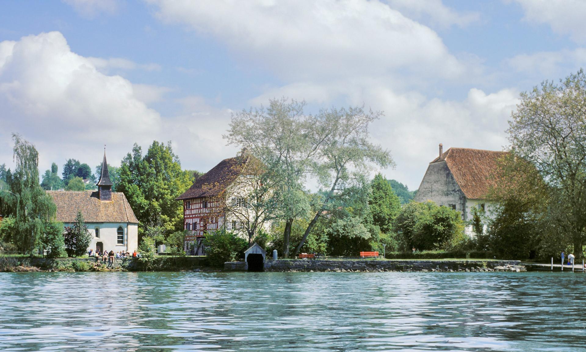 Ritterhaus and Chapel in Uerikon by Lake Zurich