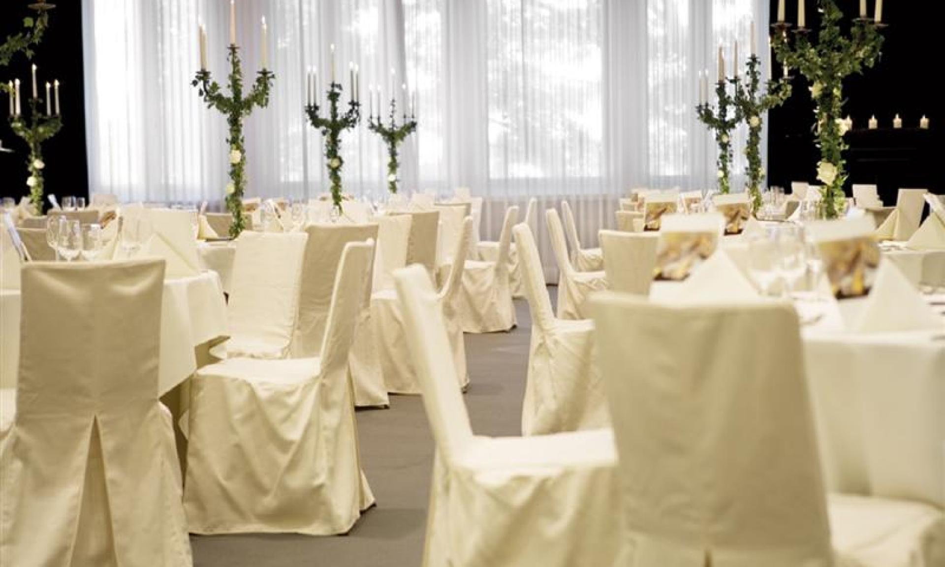 Konferenzraum Mövenpick Hotel Zürich Airport