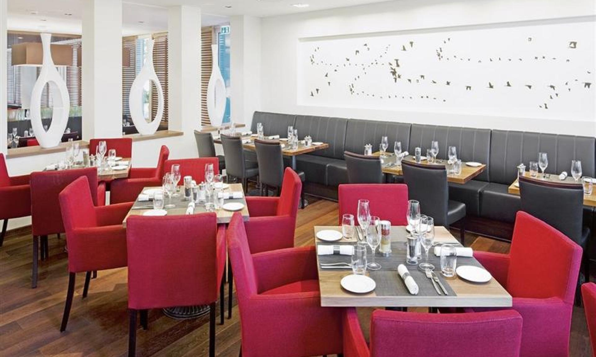 Restaurant Mövenpick Hotel Zürich Airport