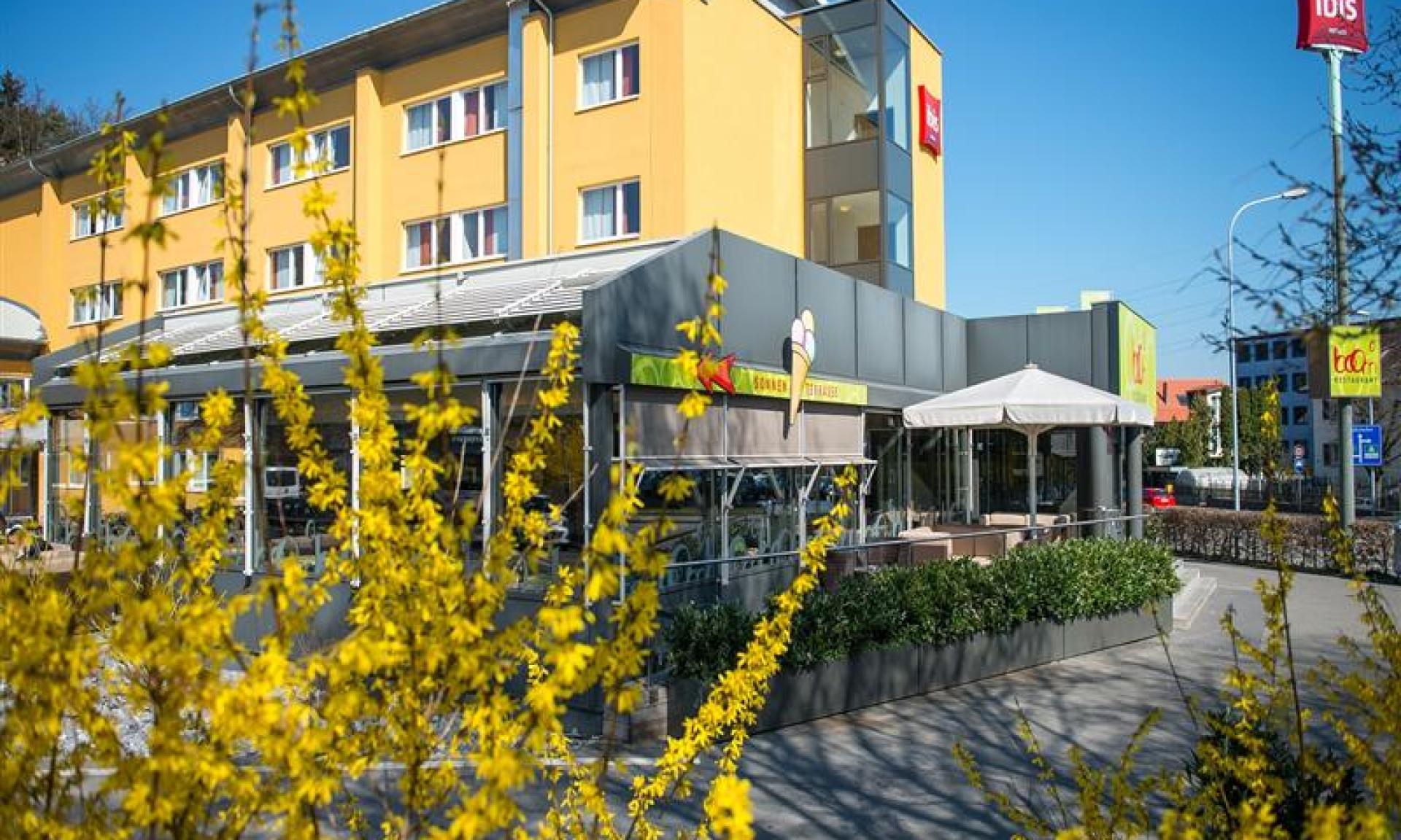 Ansicht Hotel Ibis Zürich-Adliswil