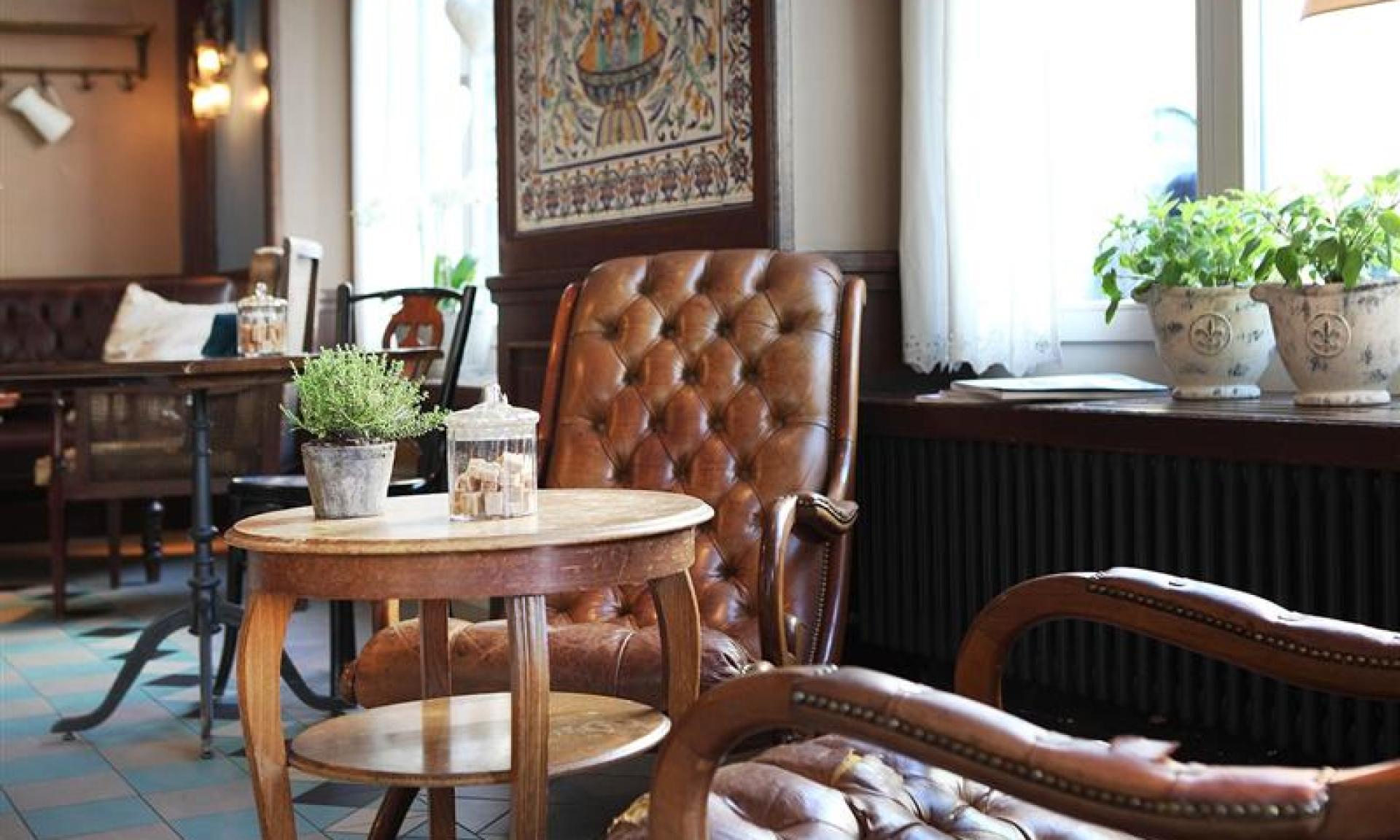 Lobby Hotel Montana