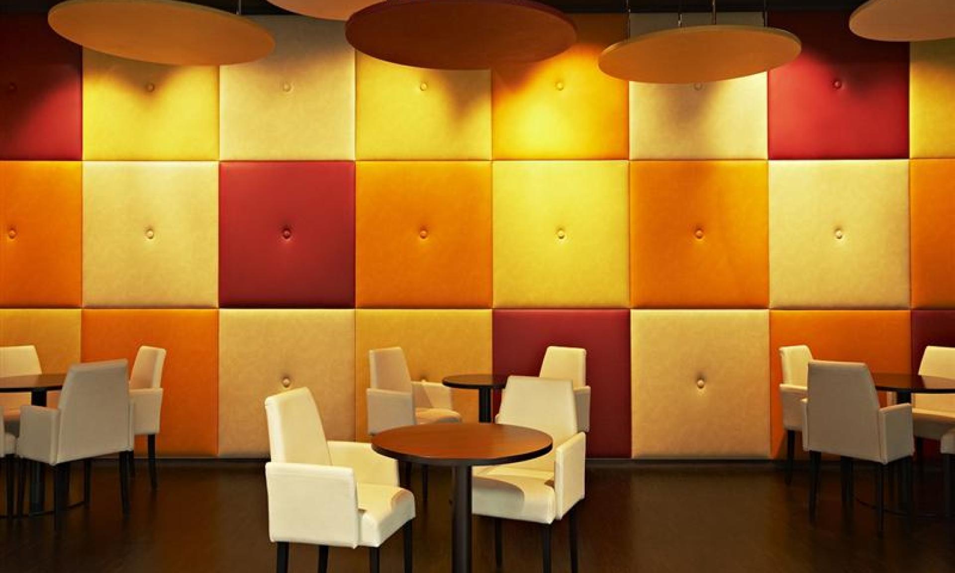 Entry Hotel Holiday Inn Zürich Messe