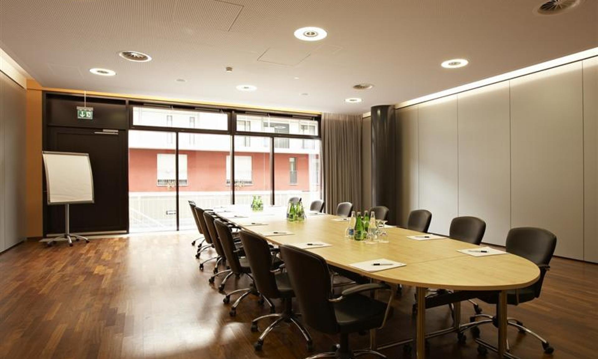 Conference Room Hotel Holiday Inn Zürich Messe