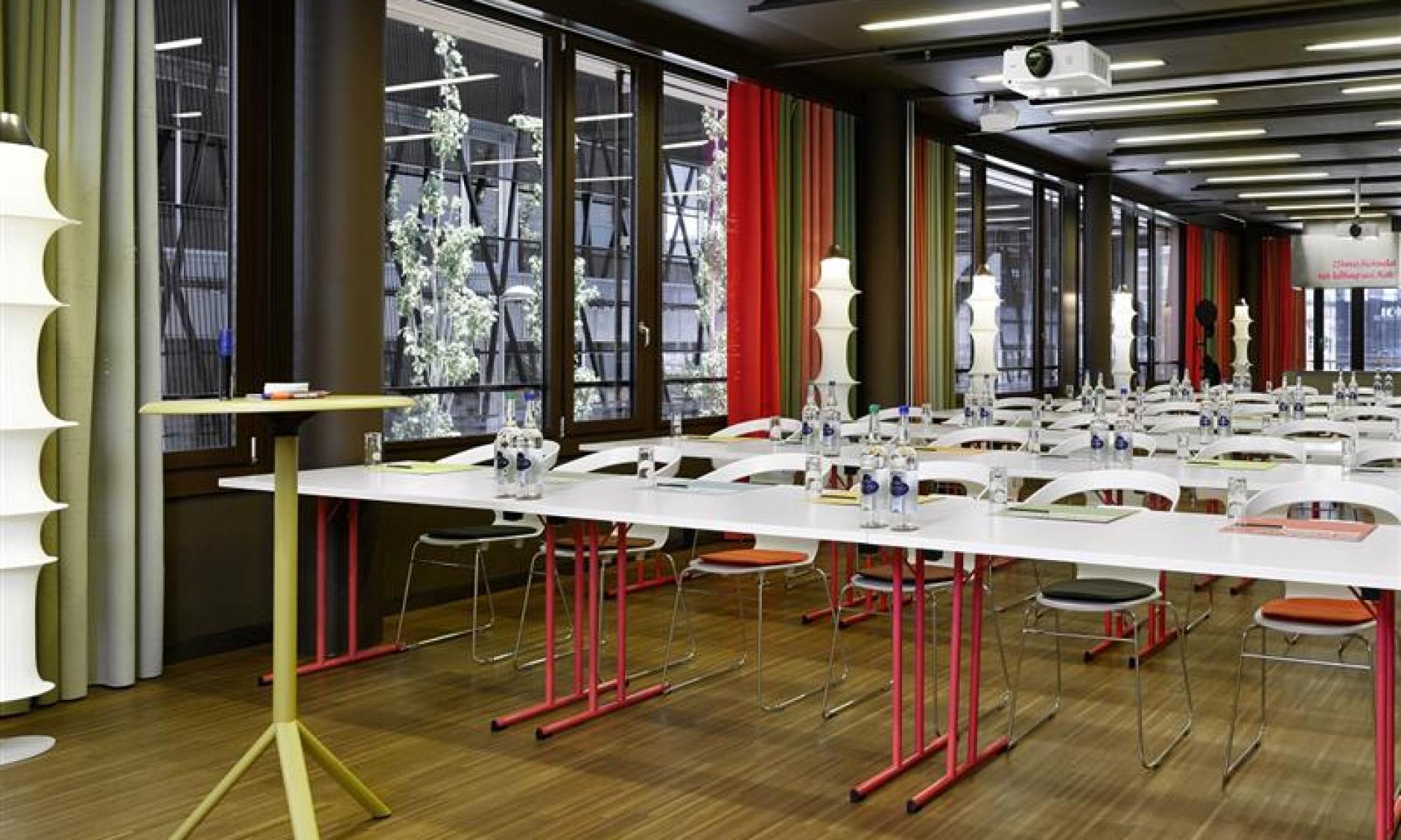 Conference Room 25hours Hotel Zürich West