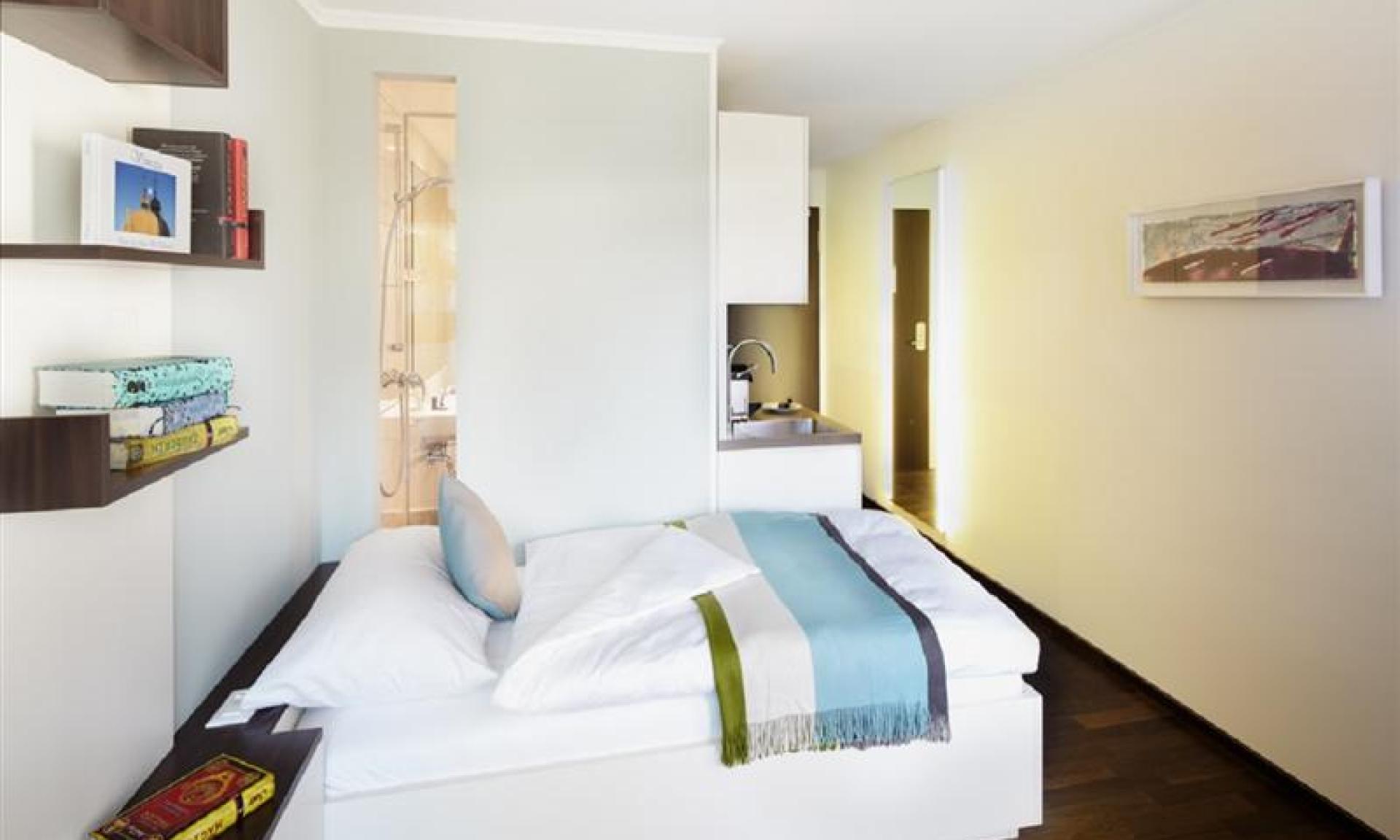 vue de la chambre Hôtel The Flag Zürich