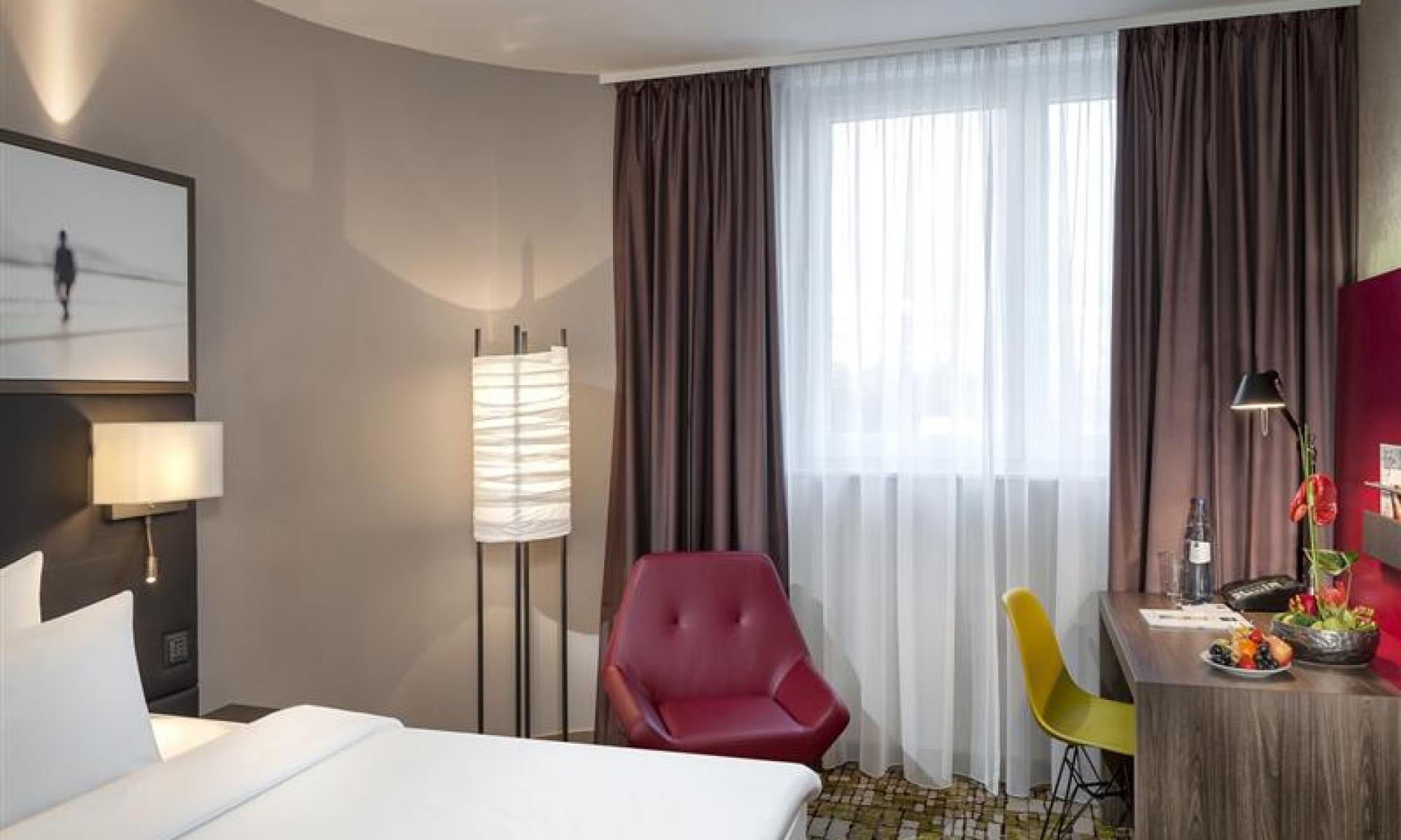 Zimmeransicht Dorint Airport-Hotel Zürich