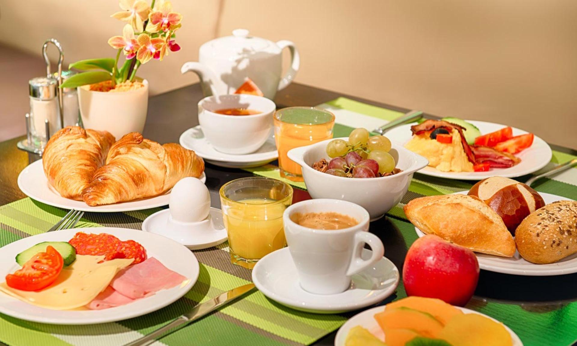 Frühstück 
