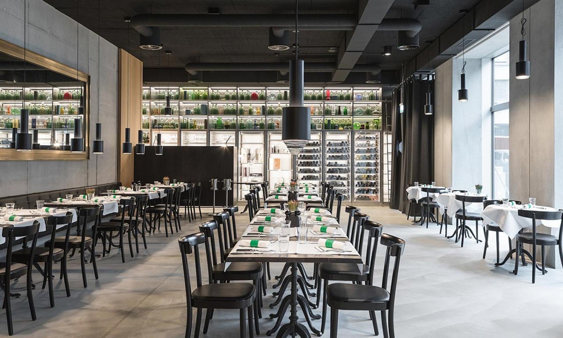 Placid Hotel - Restaurant