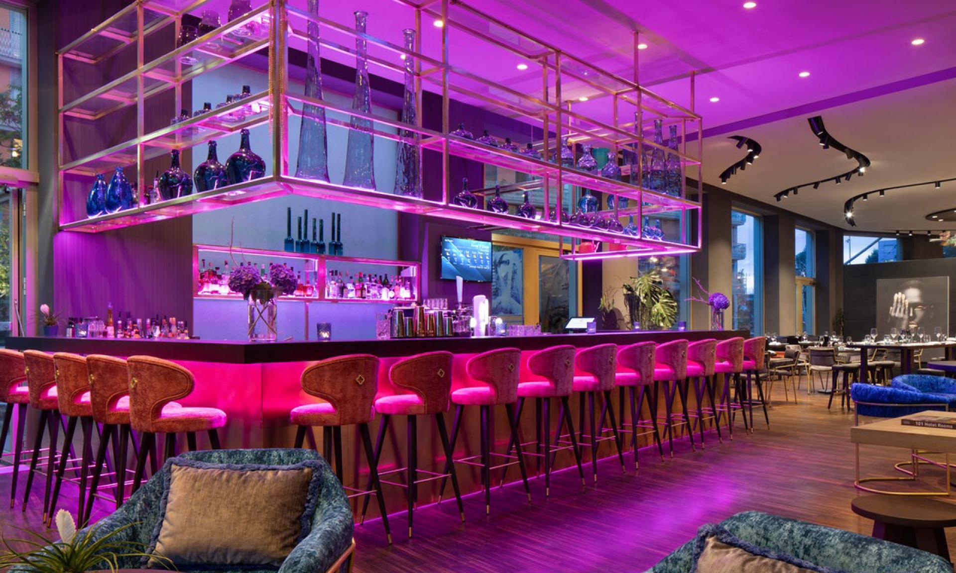 Renaissance Zurich Tower Hotel - Bar