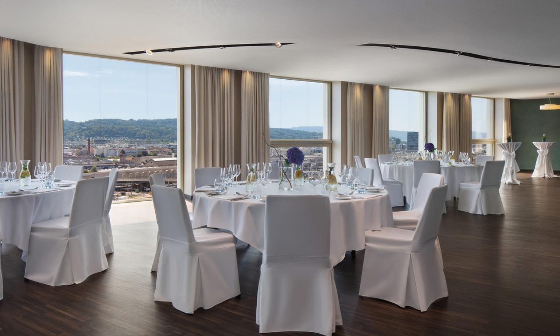Renaissance Zurich Tower Hotel - Raum Upperdeck